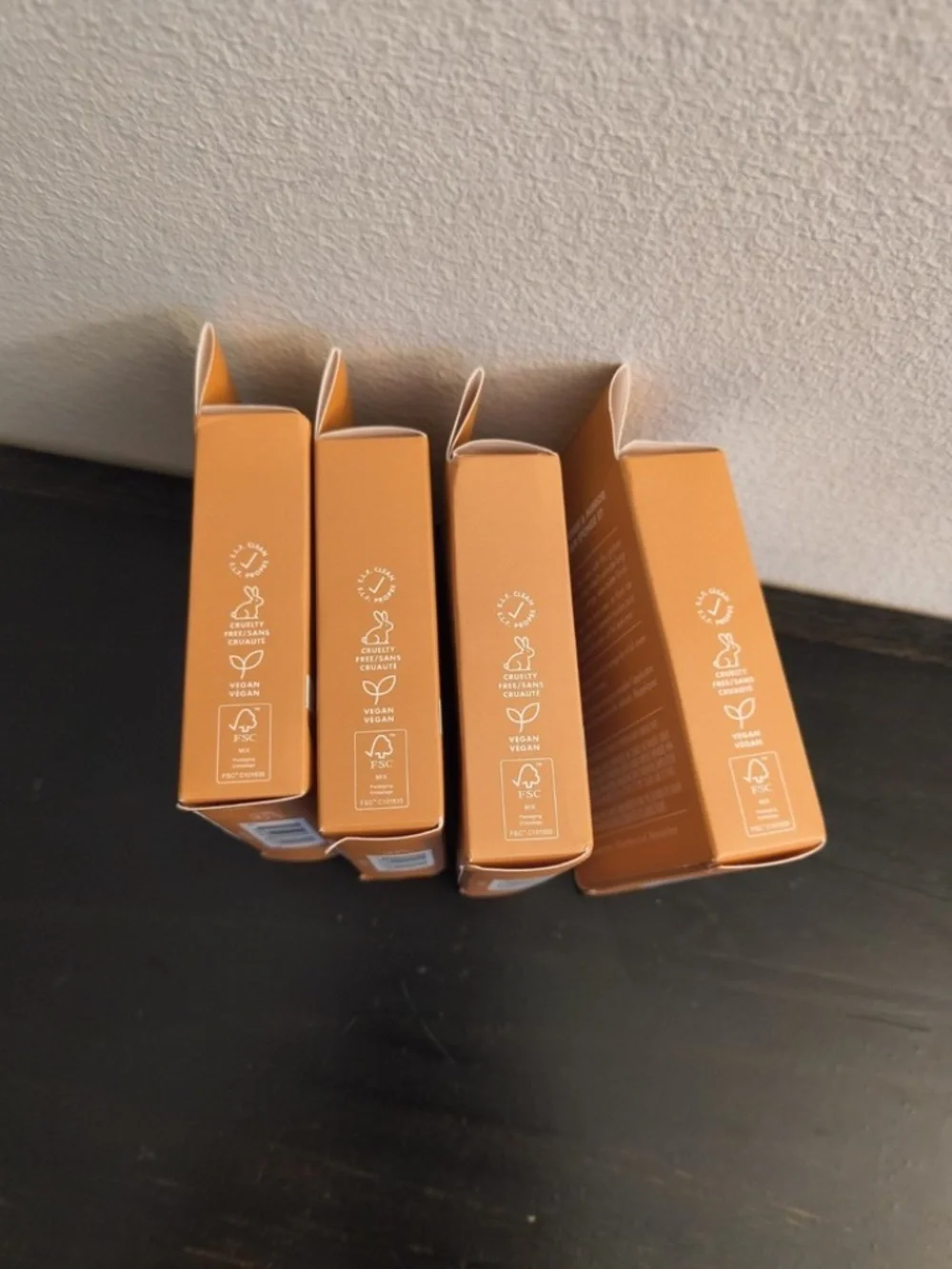 E.L.F. elf CAMO Powder Foundation semi matte finish, Medium 330 W x4
